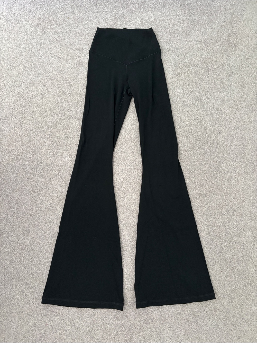 Offline by Aerie Size S Black Crossover Flare Yoga Pants